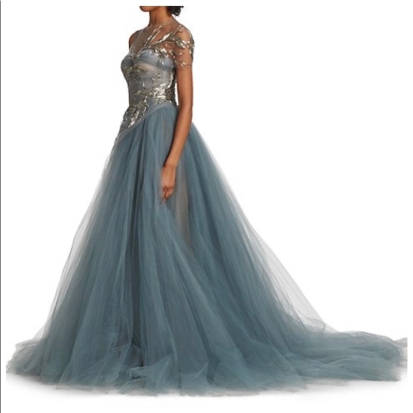 REEM ACRA RUNWAY Evening Gown- 2022 Classic Glamour Collection - Picture 4 of 13